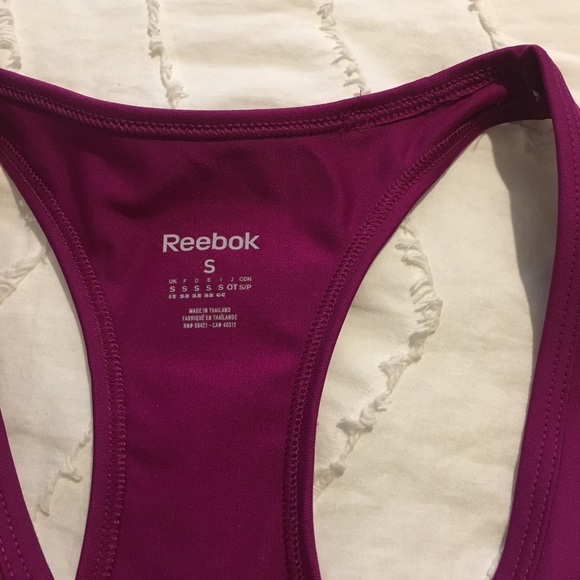 Reebok *NWOT* Size S workout tank - Picture 3 of 3